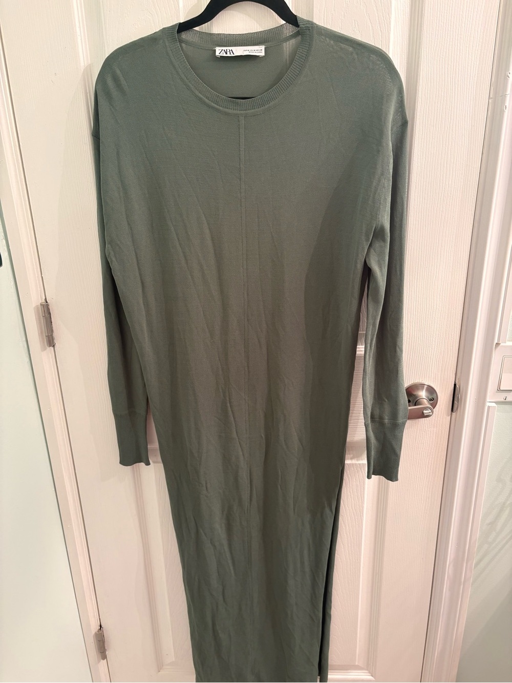 Sheet Sage Green Long Sleeve Maxi Lounge Dress Minimalist